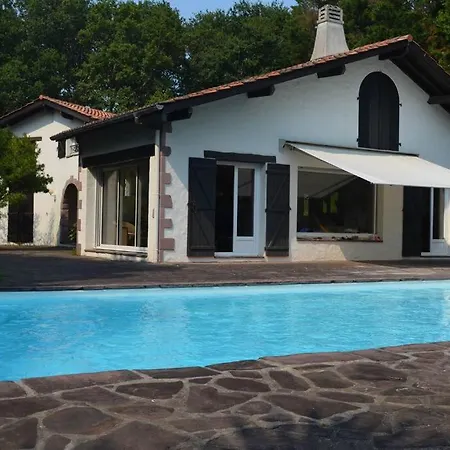 Magnifique Basque Avec Piscine *